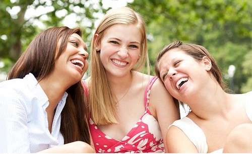 Get Pic Of Friends Together Gif