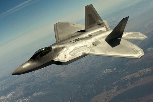 http://www.wonderslist.com/wp-content/uploads/2014/02/F-22-Raptor.jpg