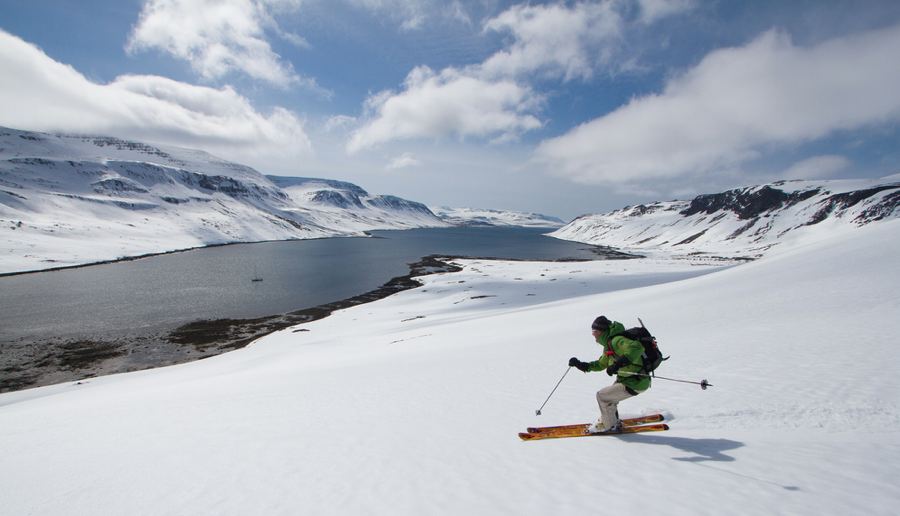 Iceland Ski