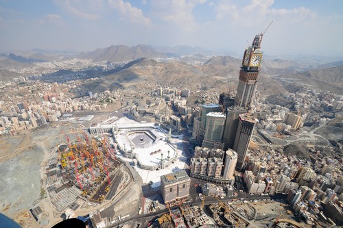 Abraj Al Bait_ Tallest Buildings in Asia