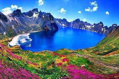 Heaven Lake, North Korea-china