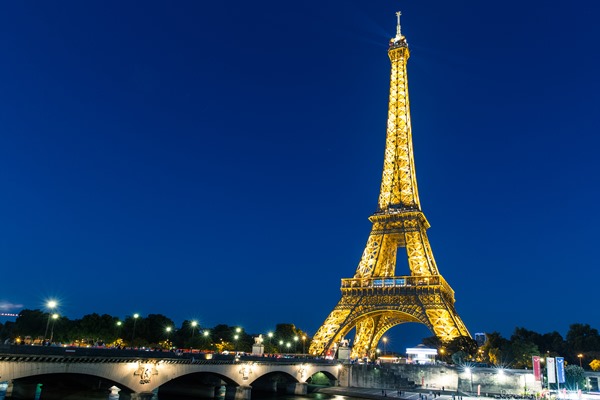 Most Iconic Buildings Eiffel Tower