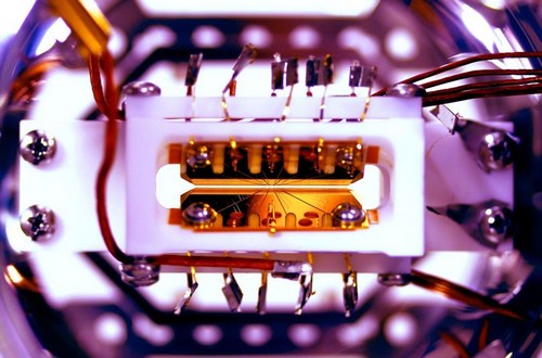 First Programmable Quantum Computer