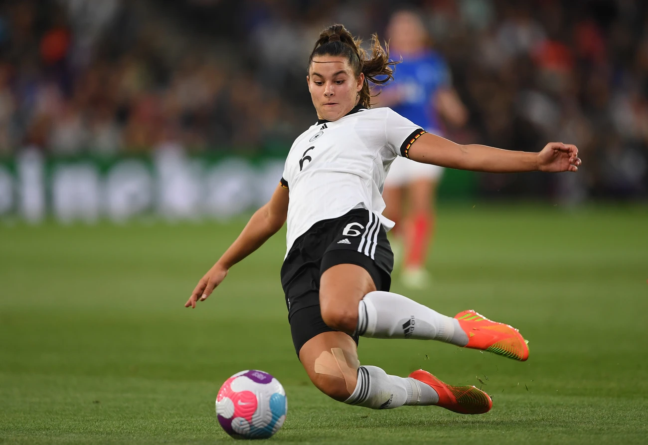 ¿Quién es la mejor jugadora de fútbol femenino? - Lista de Maravillas