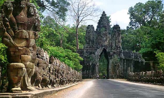 Portão sul, monumentos culturais famosos