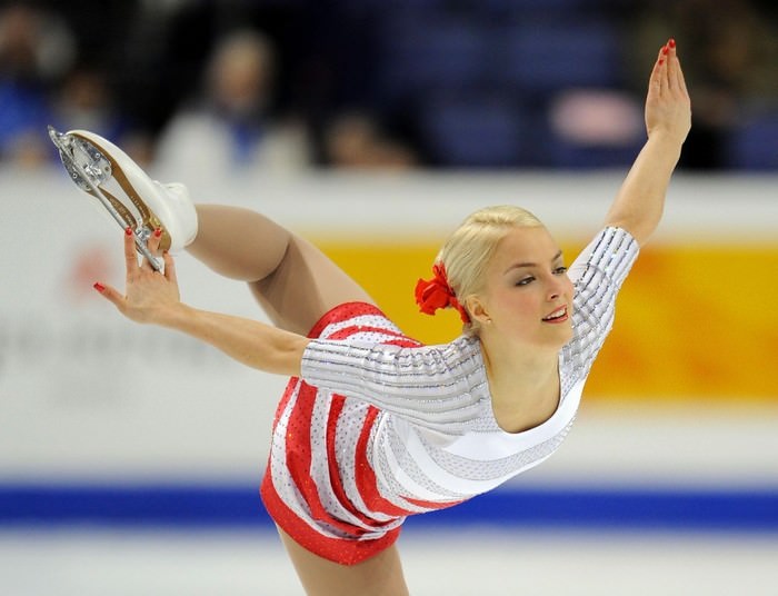 Top 10 Hottest Women Figure Skaters in The World