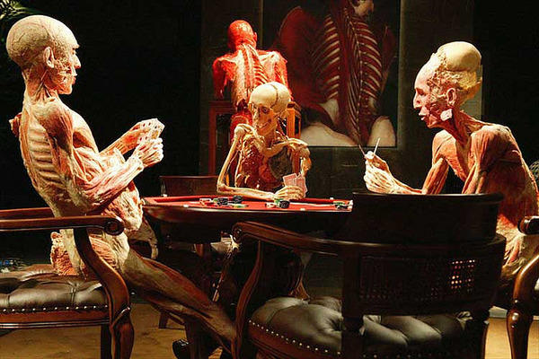 Gunther von Hagens Pokerrunde