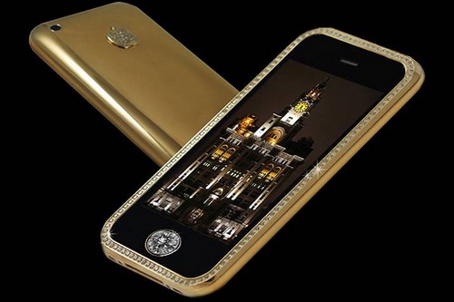 Supreme Goldstriker iPhone 3G 32GB - $3.2 million