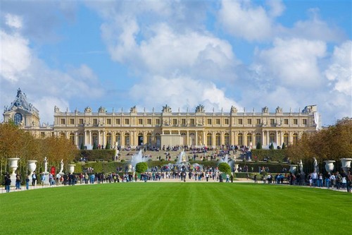 10 Best French Castles