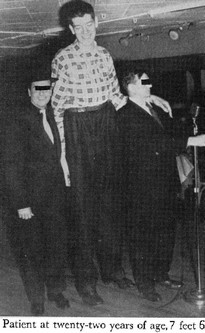 Top 10 Tallest Men