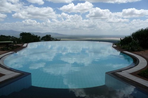 10 Stunning Infinity Pools