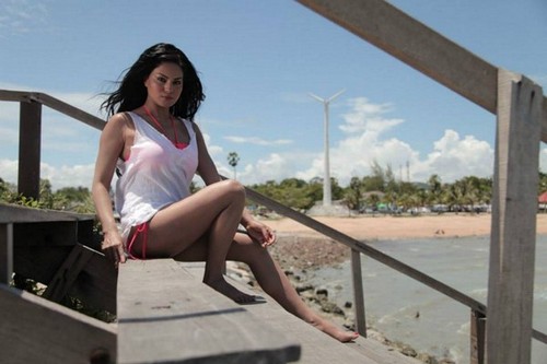 veena malik bikini thailand