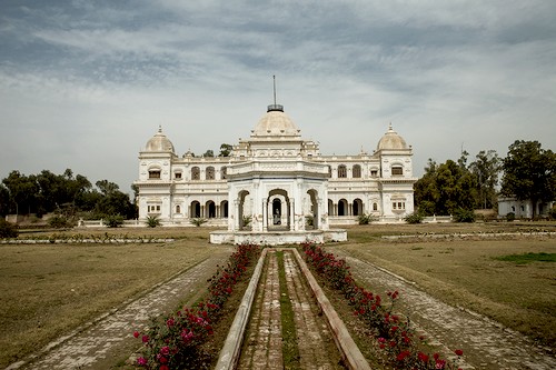 Pakistani Palace