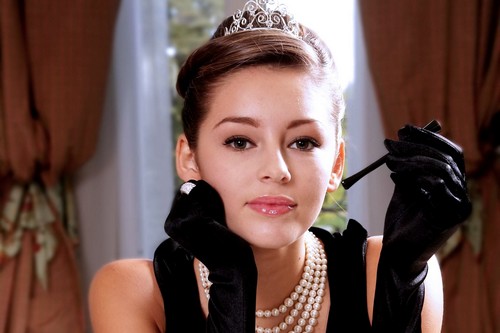 Keeley Hazell