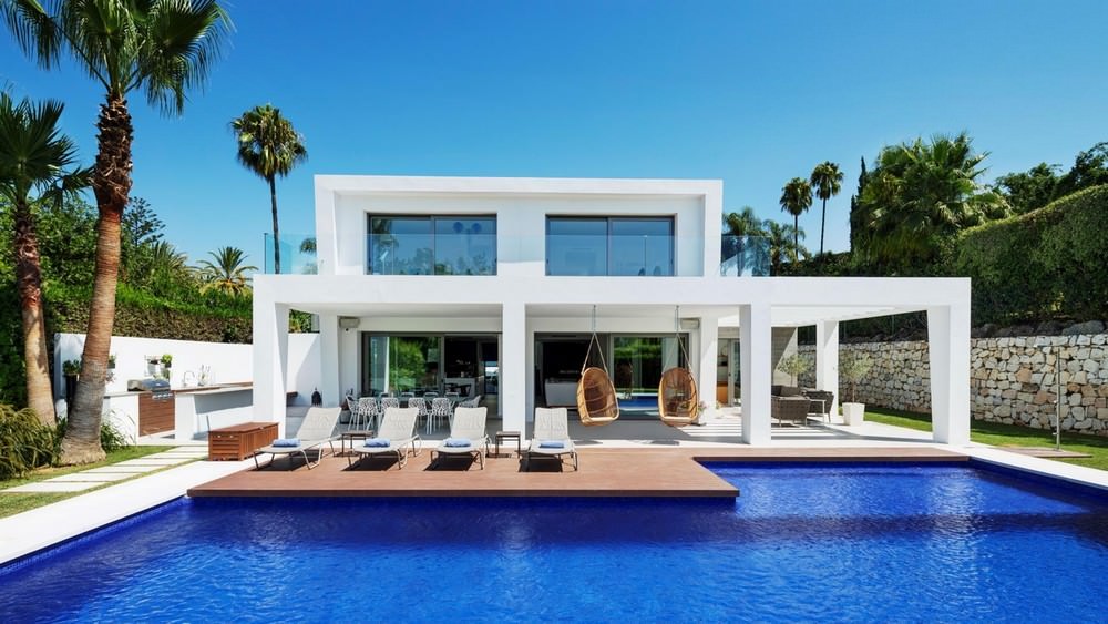 Top 10 Most Luxurious Houses in The World