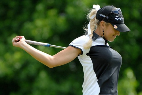 10 Most Attractive Women Golfers of All Time
