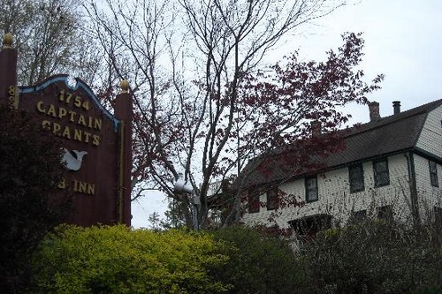 The Captain Grant’s 1754 Inn Haunted Places in New England