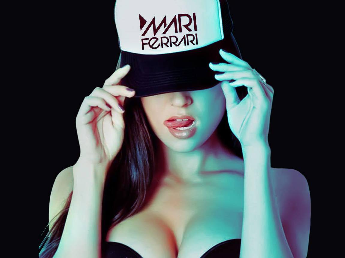 Top 10 Hottest Female DJs [2022 Updated] - Wonderslist