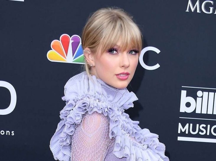 Top 15 Highest Paid Female Singers of 2022 Wonderslist