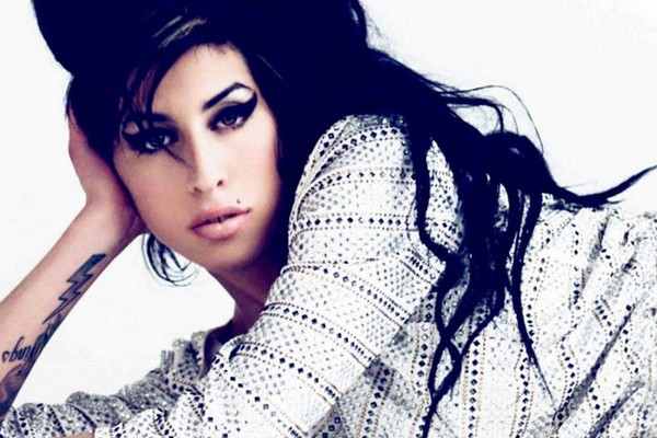 Celebrities Who Died Before 30 Amy Winehouse