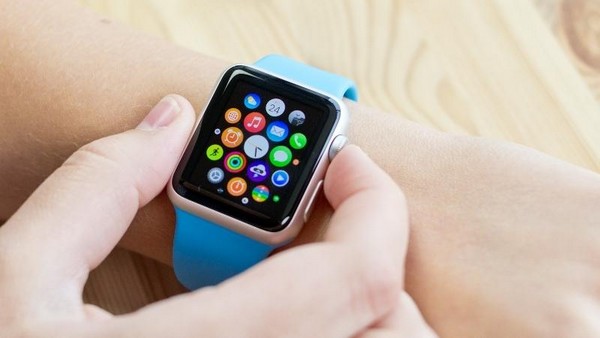 Top 10 Reasons to Own an Apple Watch - Wonderslist