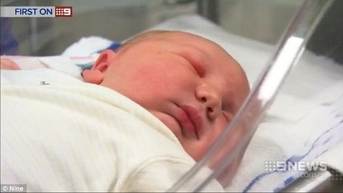 Cape Town woman gives birth to 7.6kg baby