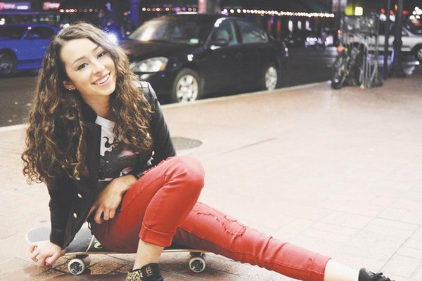 Beautiful Lizzie Armanto Beautiful Lizzie Armanto