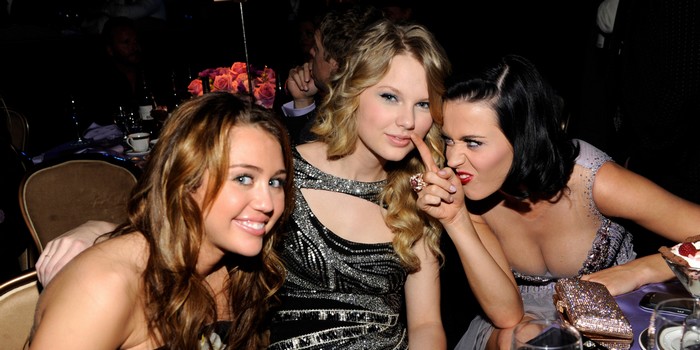 MILEY-CYRUS Taylor Swift and Katy Perry