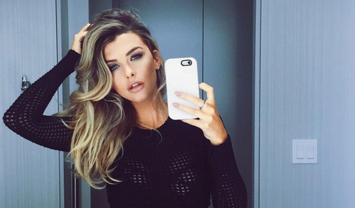 Emily Sears sexiest women in the world 2019