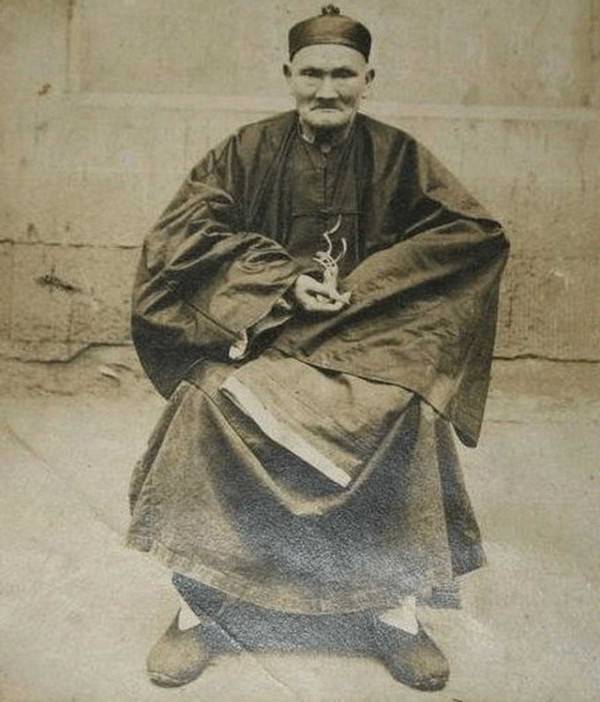 Li Ching-Yuen 256 year old man