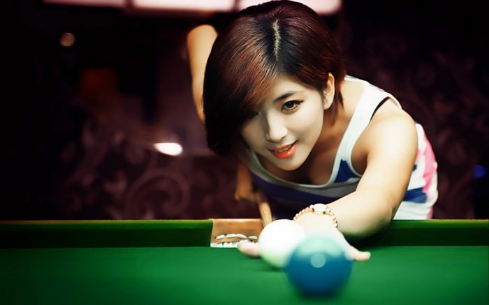 Most Attractive Billiards Players