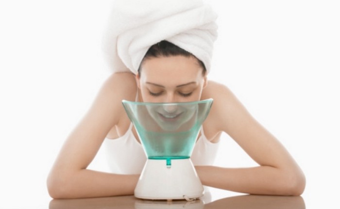 How to remove blackheads with steam