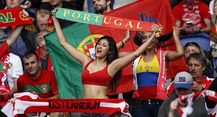 Hospitality of Portugal People