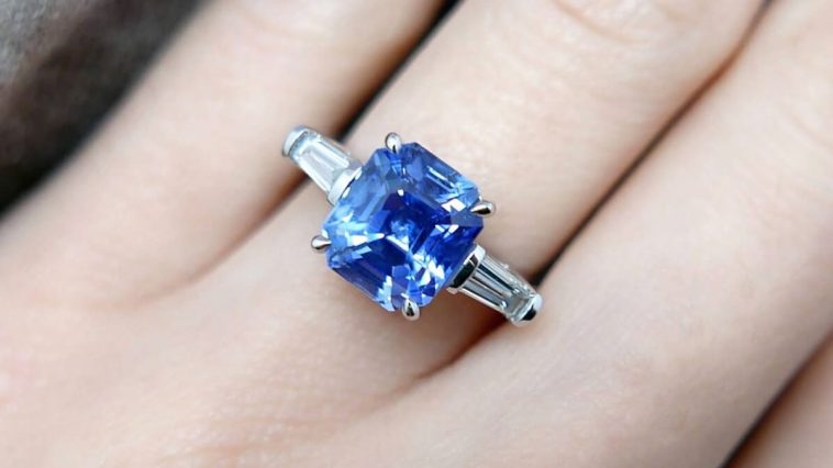 10 Classic Engagement Rings