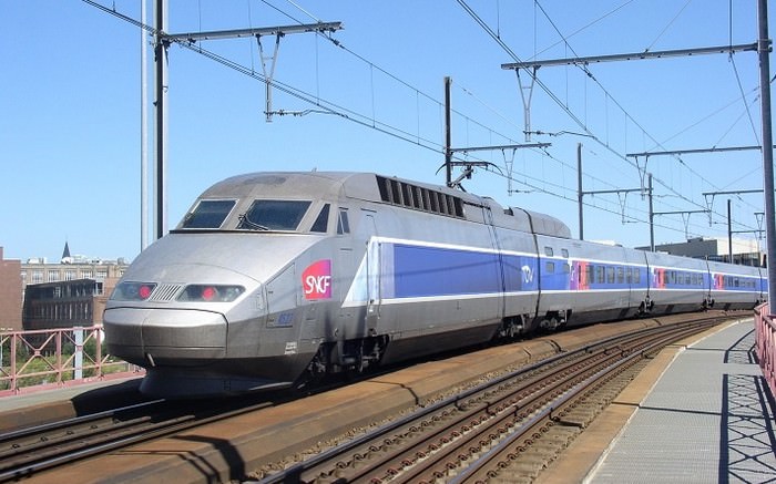 TGV-Reseau_SNCF-fastest trains in the world