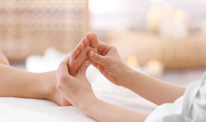 Myanmar massage girl