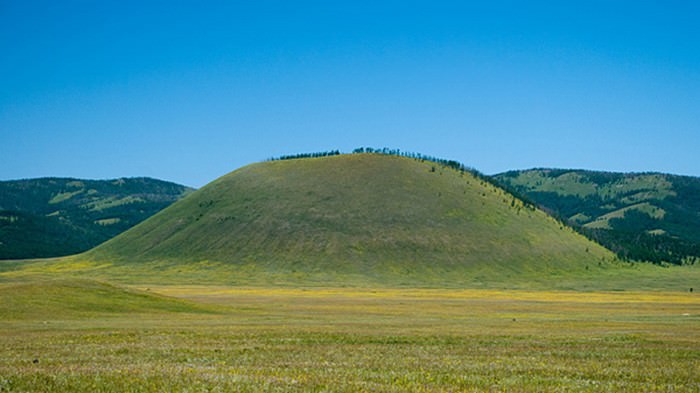 Uran Togoo Uul of Bulgan Province