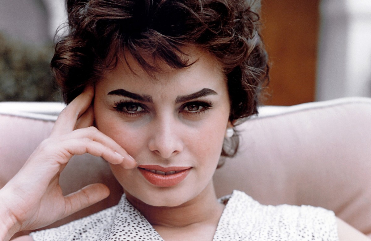 Most beautiful women in history Sophia Loren