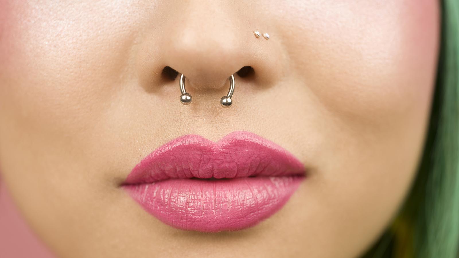 Septum Piercings: 10 thing You Need To Know About The Nose Piercing Du Jour